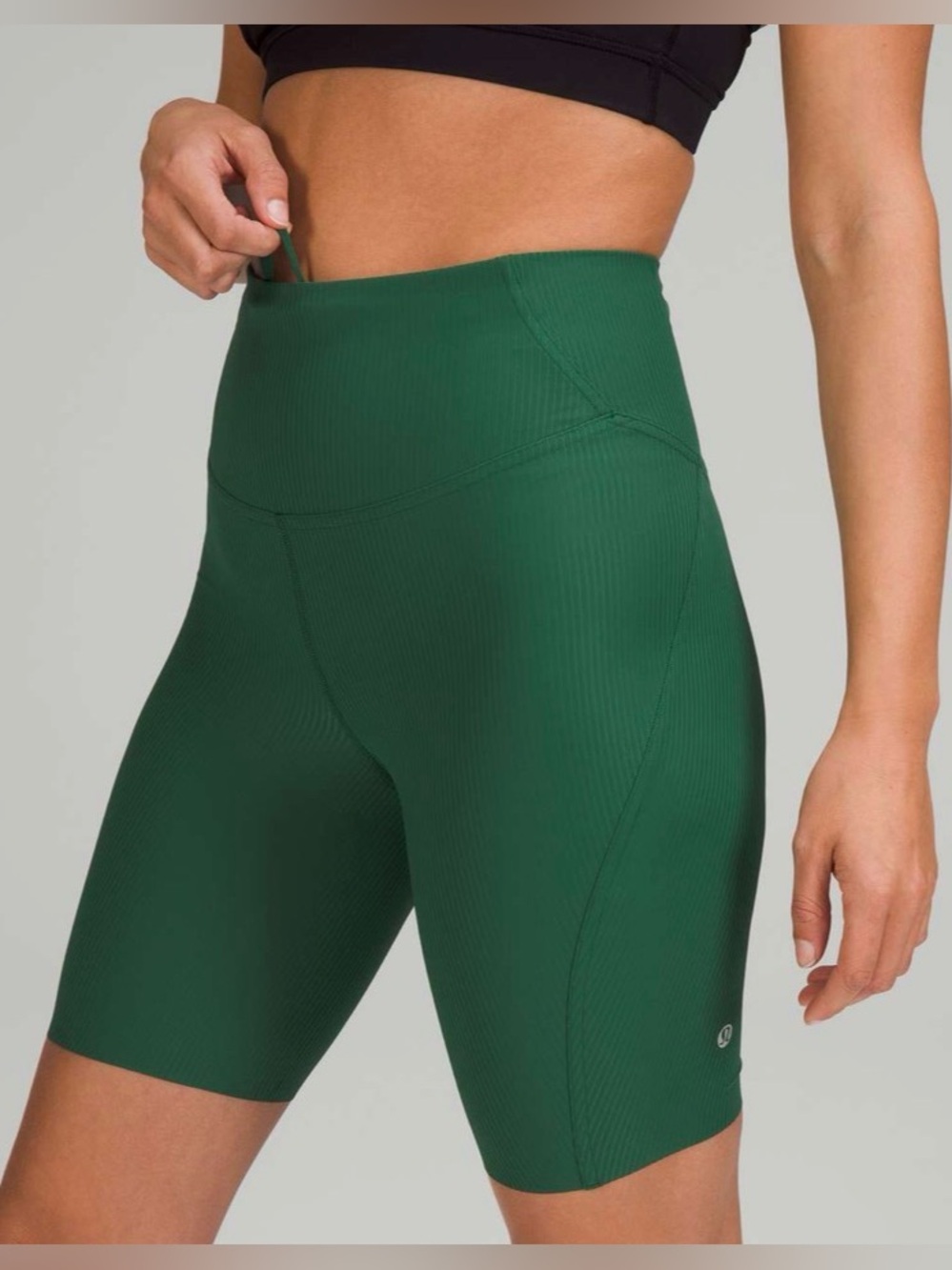 Lululemon Base Pace Ribbed Nulux 8" Bike Shorts W7BYNS Everglade Green Women’s 6